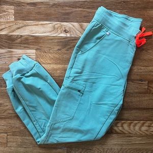 Size small Figs Zamora joggers
